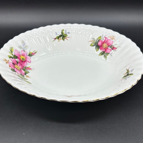 Royal Albert Prairie Rose Oval Open Serving Bowl Bone China England - Picture 2 of 5